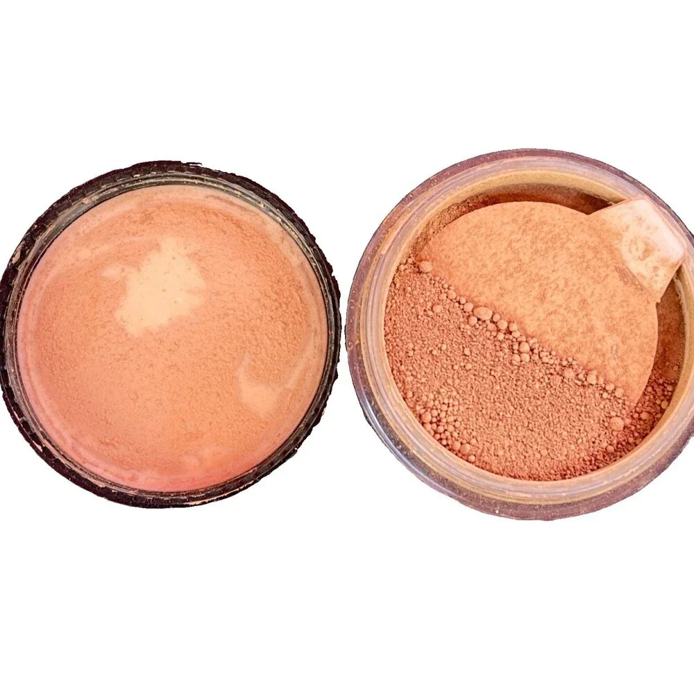 Avon Smooth Mineral Foundation Sand Beige M104